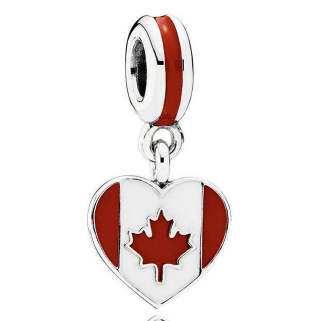 Bandera Corazón Canada Charm