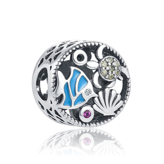 Pez Y Tortuga En El Mar Charm