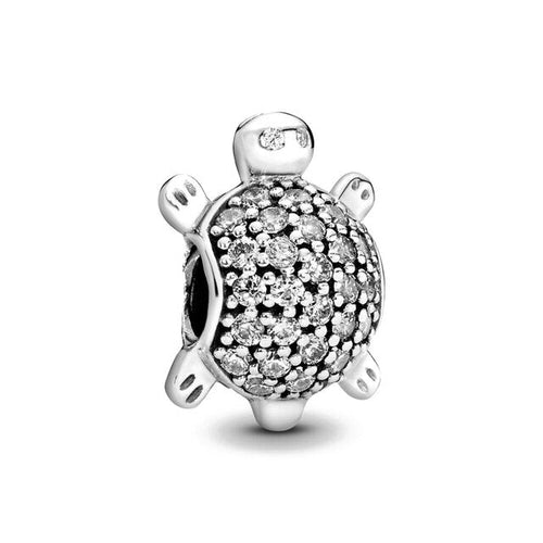 Tortuga Diamantes Charm